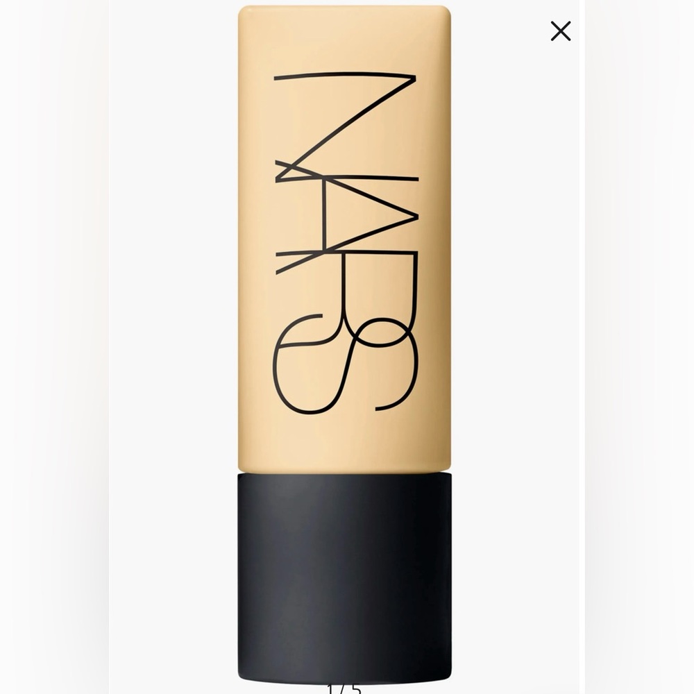 NARS Soft Matte Complete Foundation Light 3-Gobi